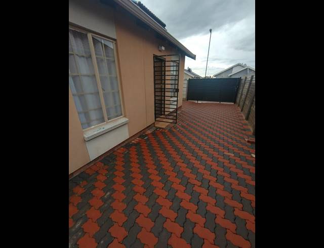 2 BEDROOM PROPERTY TO RENT IN SKY CITY